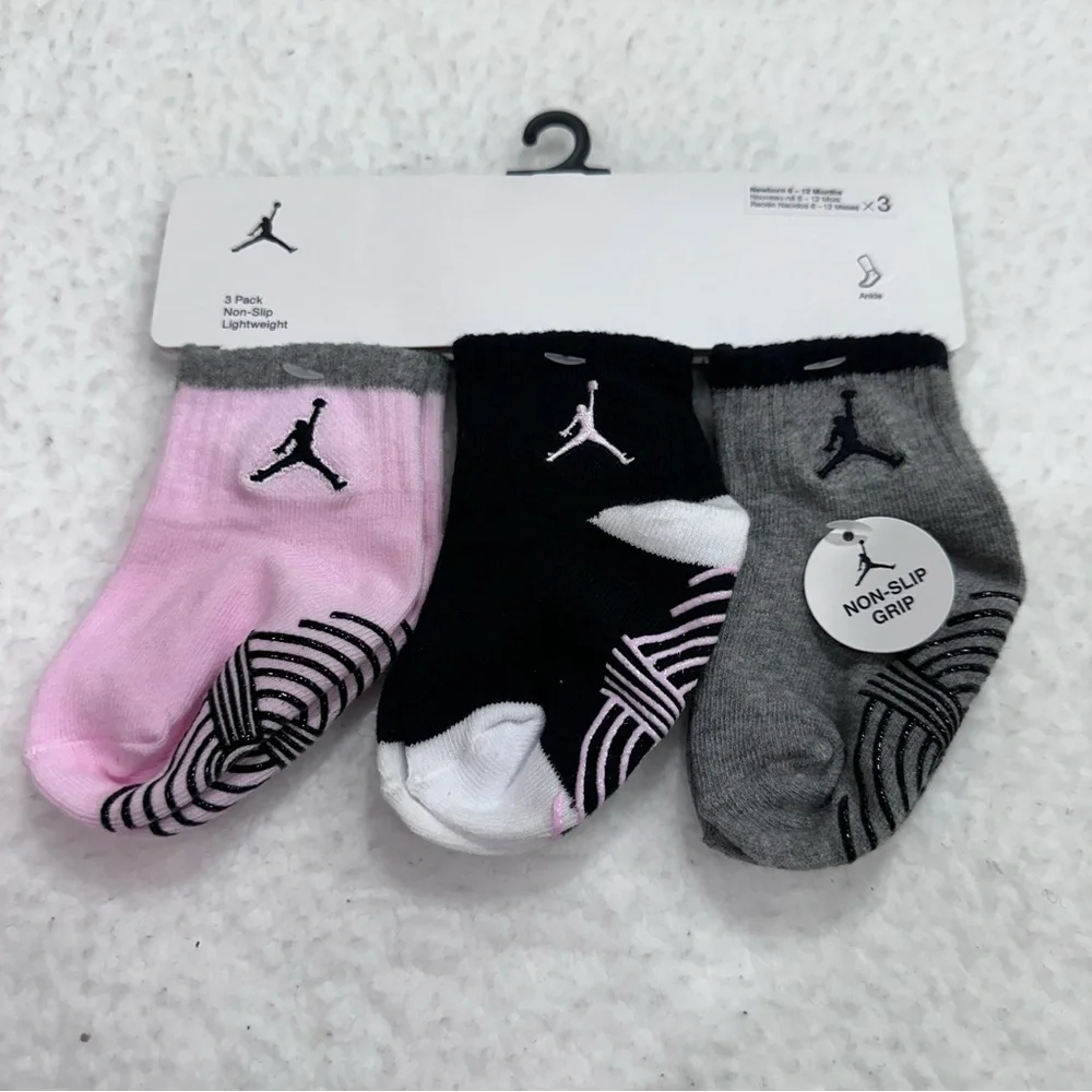 Girl’s Nike Jordan Socks